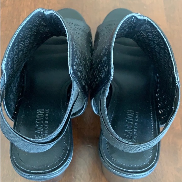 ***SOLD***REACTION Kenneth Cole - Picture 8 of 8